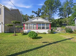 114 Hood St, Springfield, MA 01109