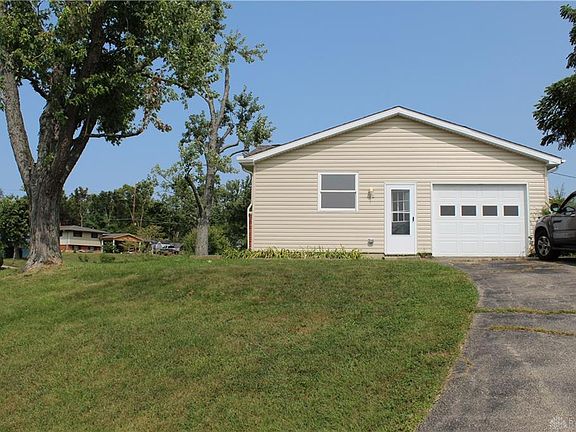 4th image of 4167 Gardenview Dr