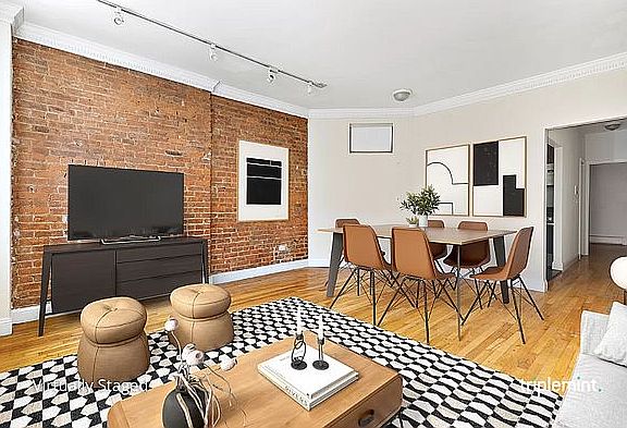 2nd image of 231 E 13th St #4N
