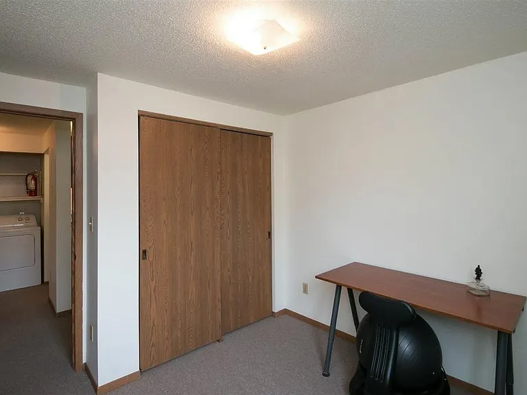 812 Benton Dr #11 — Photo 8