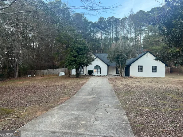 5455 Forest Falls Dr, Loganville, GA 30052