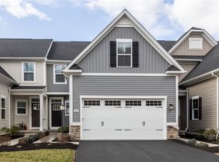 215 Sierra Dr, Canonsburg, PA 15317