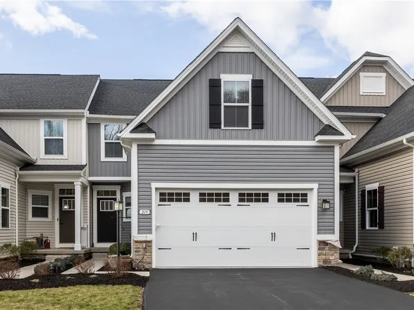 215 Sierra Dr, Canonsburg, PA 15317