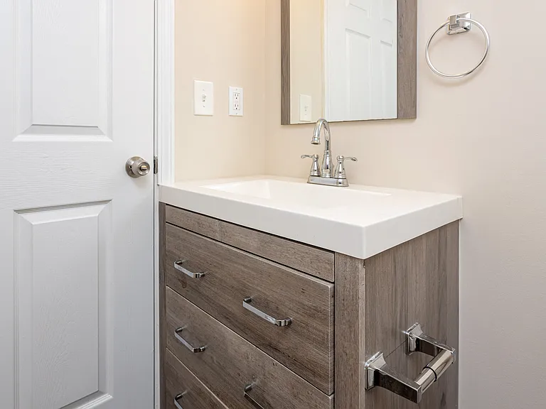City Pointe — Photo 13