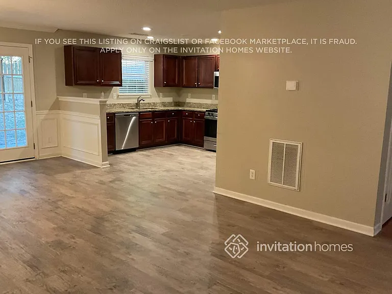 124 Hidden Creek Dr — Photo 7