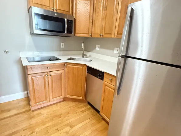 312 Shirley Street Apartments