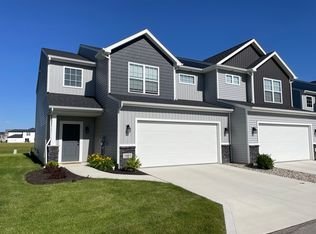 1003 W Hamilton Rd N, Fort Wayne, IN 46814