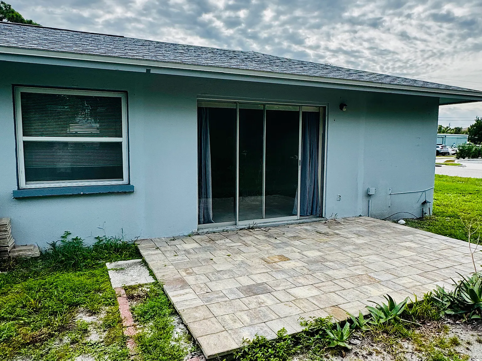 2 bed, 1100 sqft, $1,700 — Photo 3