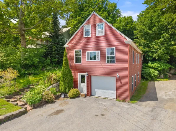 137 Main Street, Winterport, ME 04496