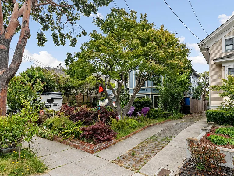 1524 Pacific Ave #B — Photo 45