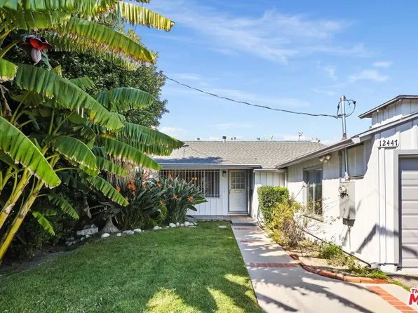 12447 Sylvan St, North Hollywood, CA 91606