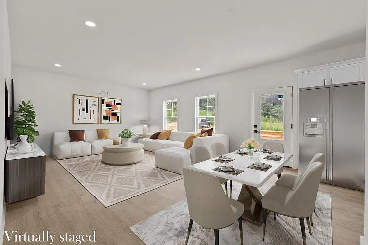 4381 Ebell Rd — Photo 4
