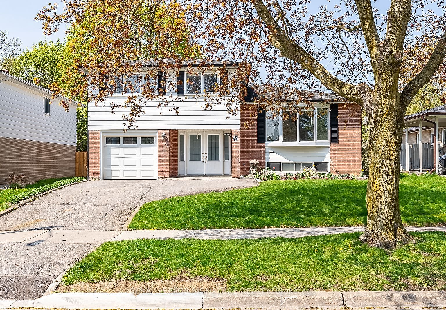 46 Devins Dr, Aurora, ON L4G 2Z1 Zillow