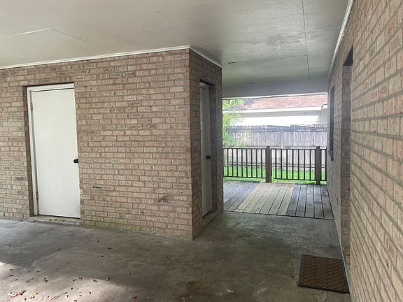 4th image of 620 Palmetto Ave