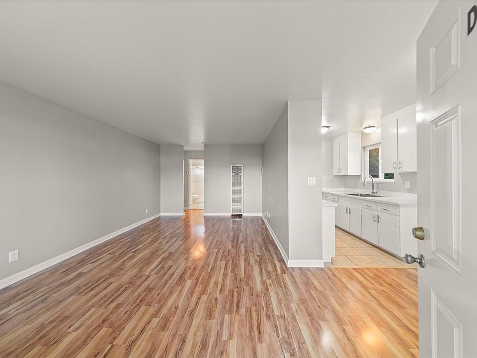 1st image of 1475 Ontario Ln Unit 1-D