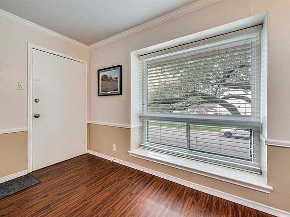 5th image of 10029 Regal Park Ln APT 212