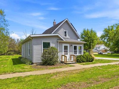 400 N Farmer St, Brighton, IA, 52540