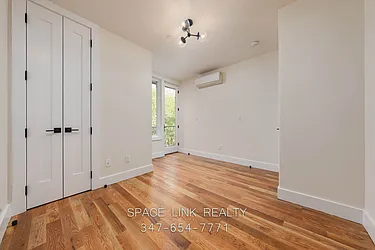 Rented by Space Link Realty