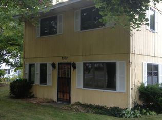 2902 Farr Rd, Fruitport, MI 49415