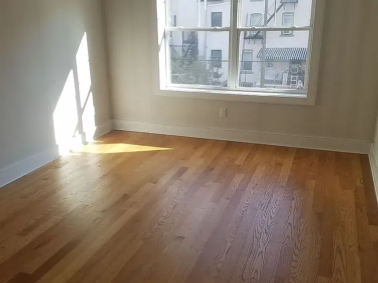 319 Willow Ave #2 — Photo 9