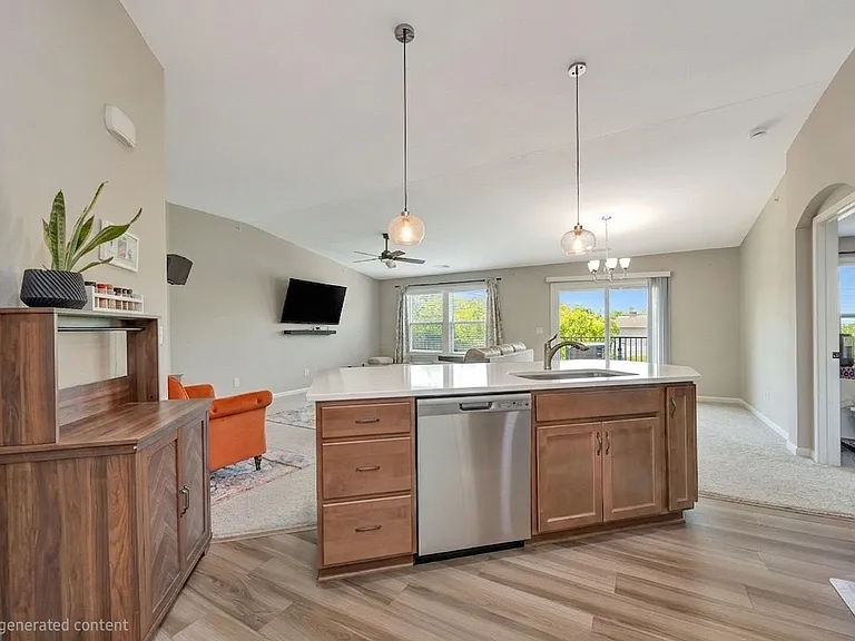 5103 Hazeltine Ln — Photo 11