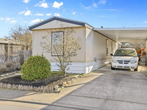 4729 S Pacific Hwy Unit 4, Phoenix, OR 97535