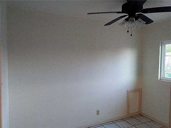 4th image of 5005 Mount Vernon Ct