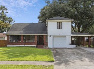 21 Holly Dr, Gretna, LA 70053