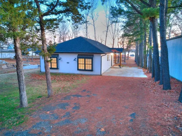 429708 E 1148th Rd, Porum, OK 74455