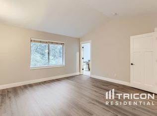 1248 SW Binford Lake Pkwy, Gresham, OR 97080