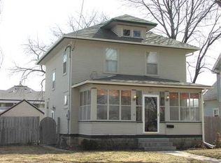 1607 S Delaware Ave, Mason City, IA 50401