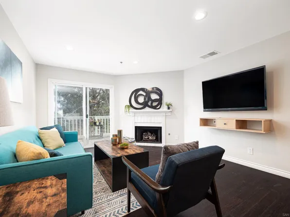 255 Mangano Cir, Encinitas, CA 92024