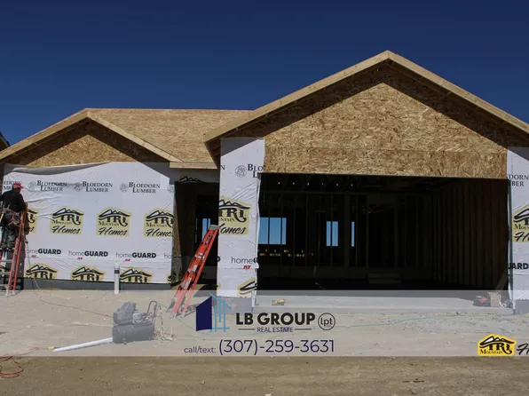 2085 Heathrow Ave, Casper, WY 82609