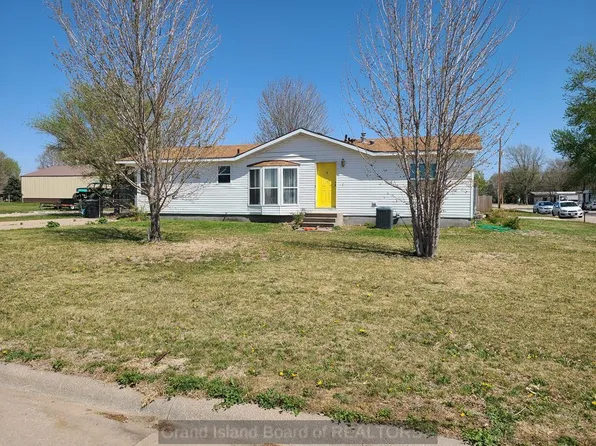 603 Oasis Pl, Cairo, NE 68824