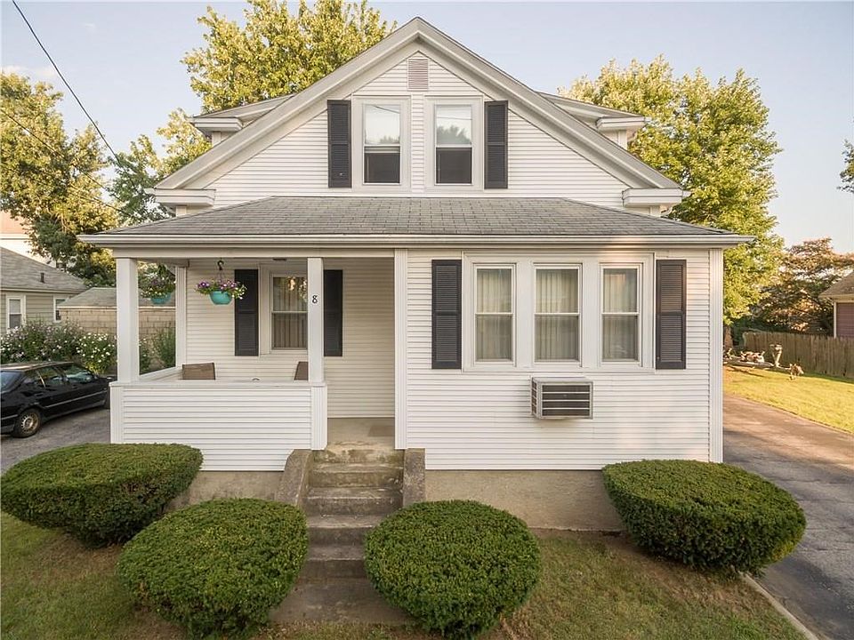 1st image of 8 Peach Hill Ave