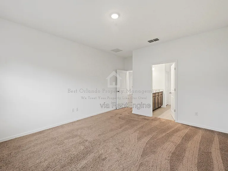 4386 Davos Dr — Photo 27