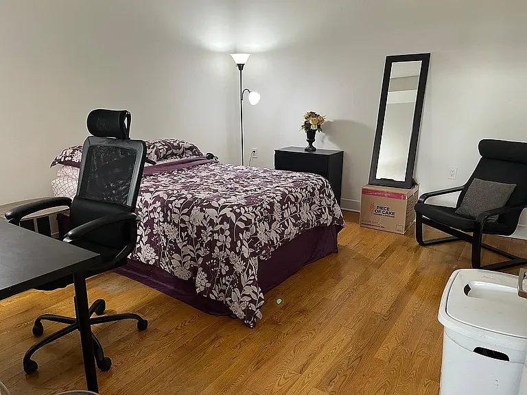 105 Oakland Ave — Photo 3