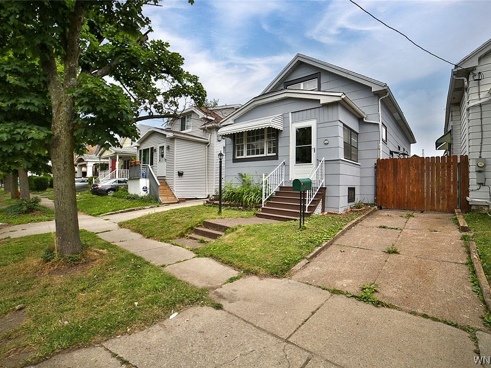 1st image of 300 Crowley Ave