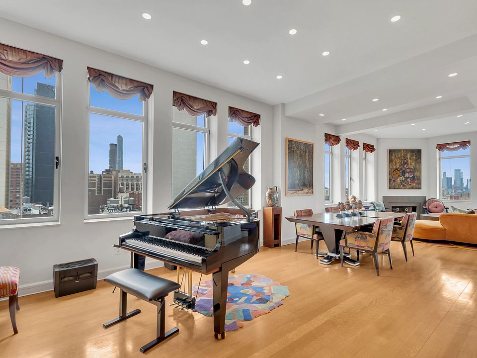 1st image of 252 7th Ave Penthouse O