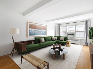 45 W 54th St #6A, Manhattan, NY