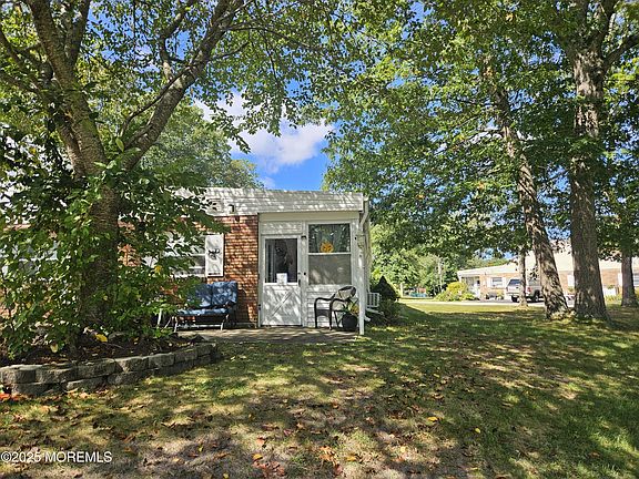 3rd image of 8 Cedar Street #D