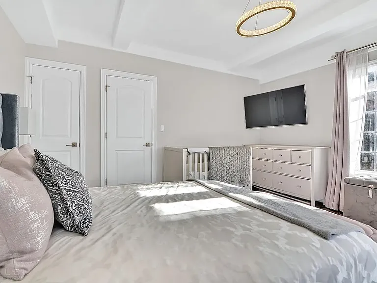 20 Continental Ave #4GG — Photo 12