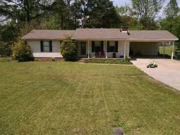 908 Brakefield Dairy Rd, Jasper, AL 35503