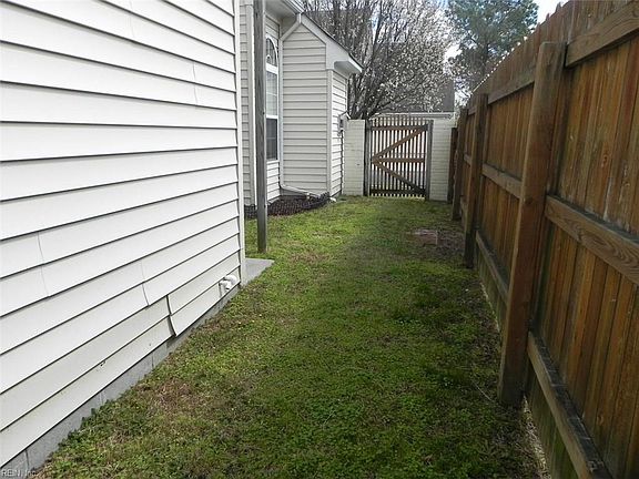 4th image of 1561 Wynd Crest Way