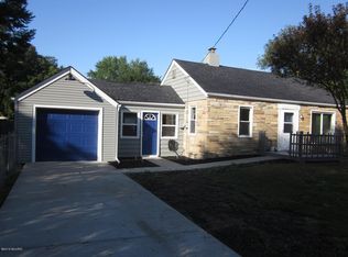 2092 Rosedale Ave, Kalamazoo, MI 49004