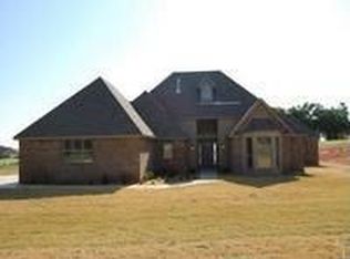 1735 Burr Oak Ct, Blanchard, OK 73010