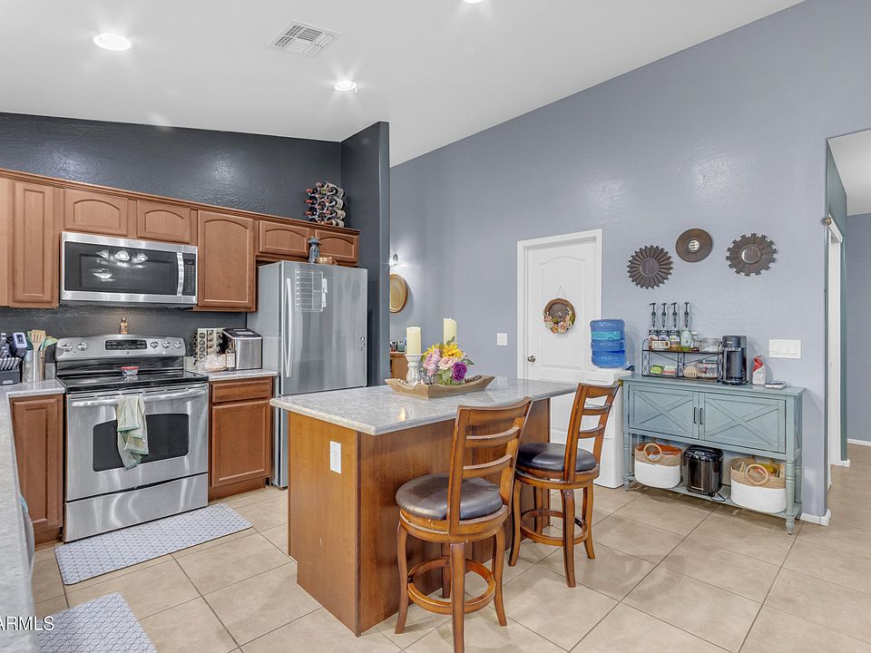 1st image of 23840 W CORONA Avenue