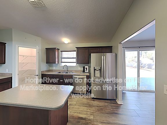 4th image of 7036 Sawfish St