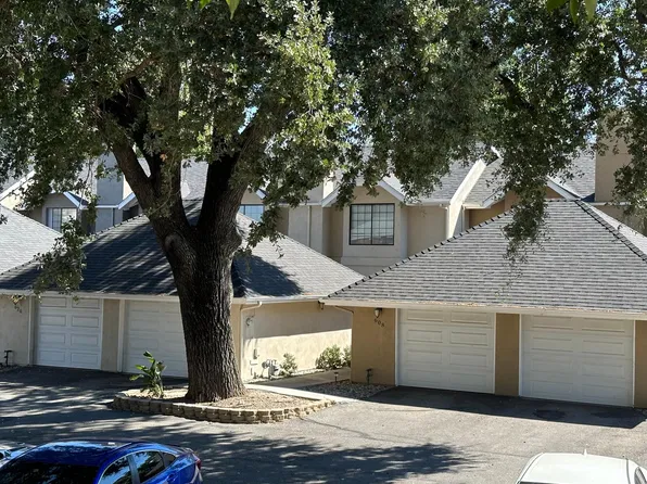 616 4th St, Paso Robles, CA 93446