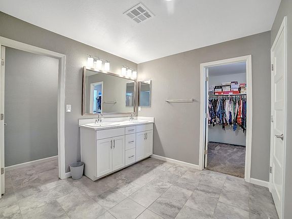 2nd image of 10707 Piave Way